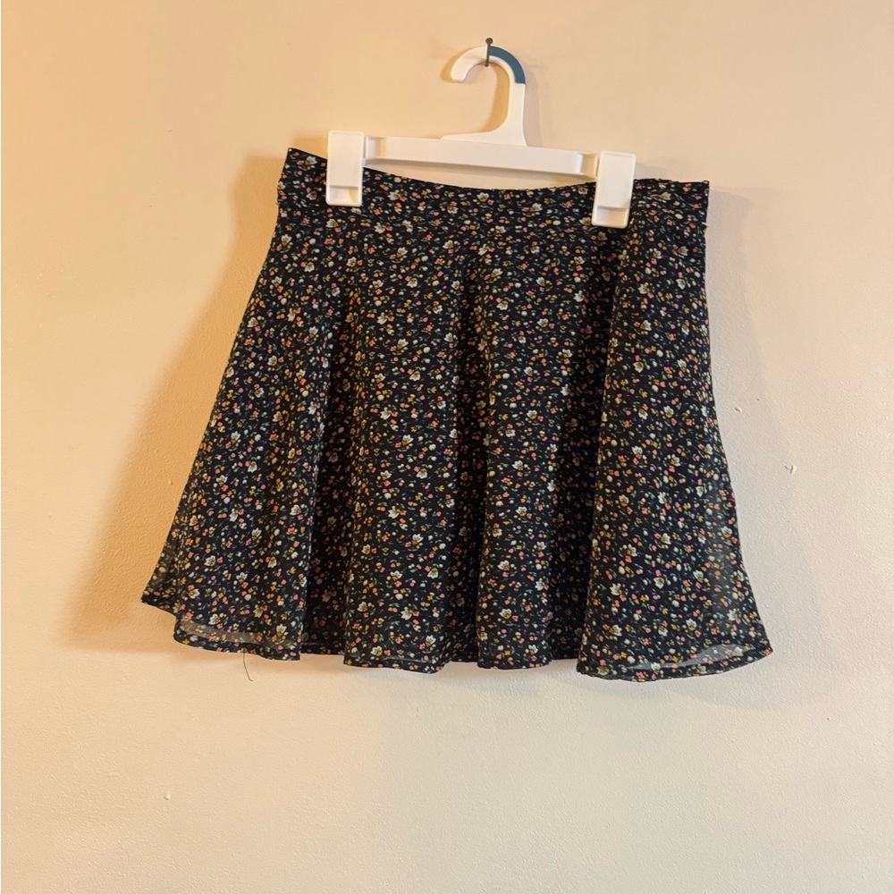 H&M Black Floral Skater Skirt